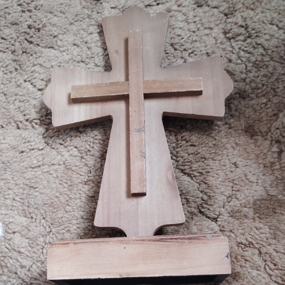 Wooden Cross Decor